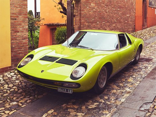 Lamborghini Miura P400 Puzzle Online